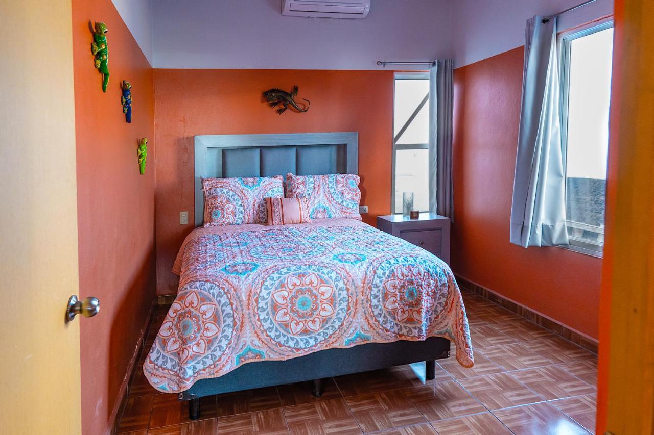 Casa Belen - Beautiful Beach View Home On Stone Island Isla La Piedra Exterior foto